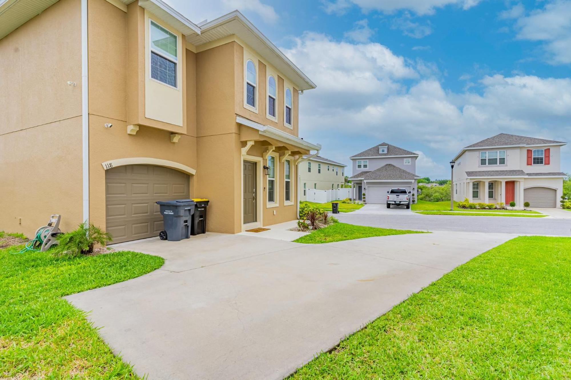 Huge Family-Friendly 6 Bed 4 Bath Salt Water Pool Home Oasis Davenport Exterior foto